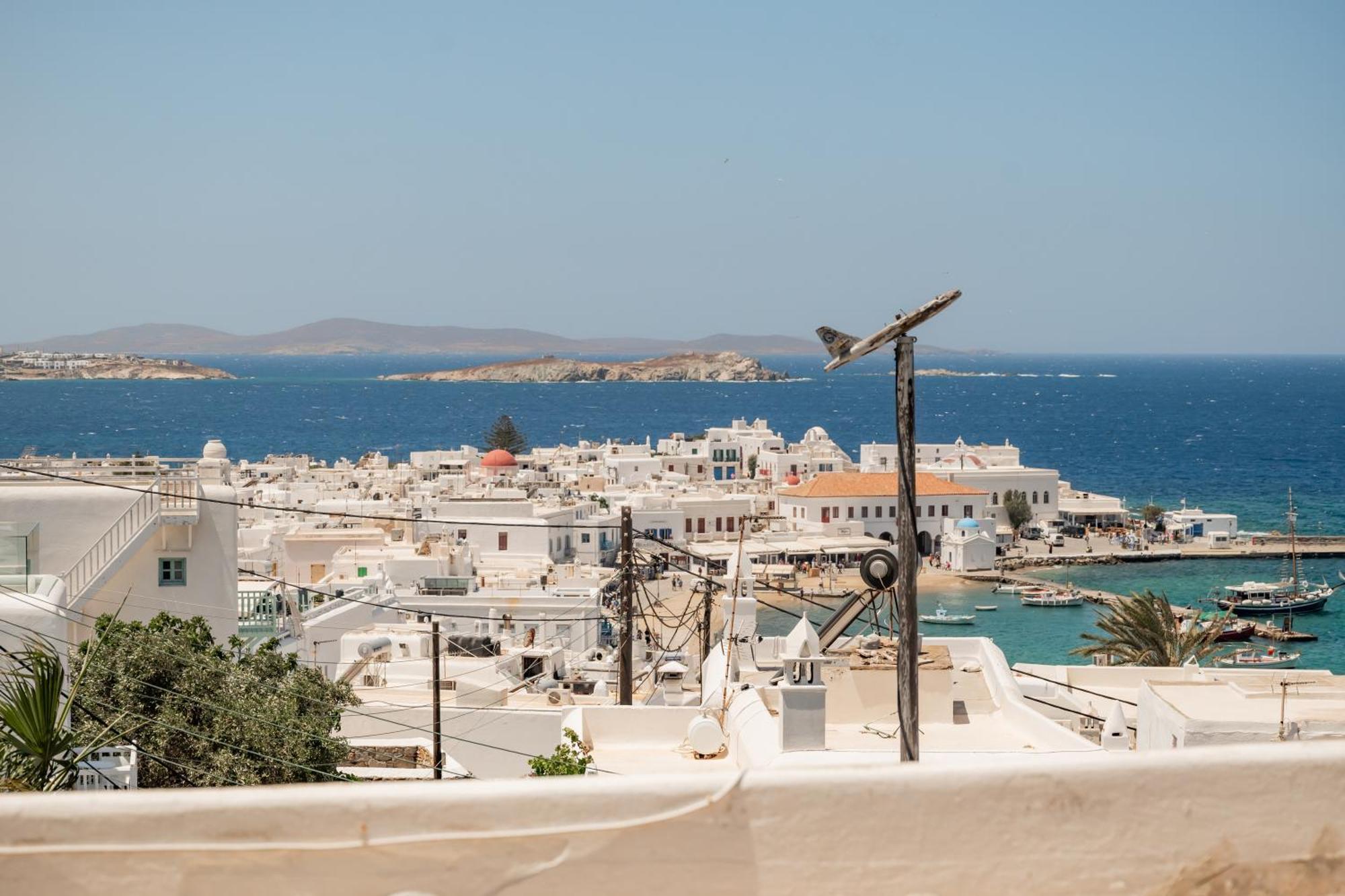 Rania Apartments Sea View Mykonos Town Екстериор снимка